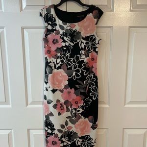 Sleeveless mid calf sheath dress